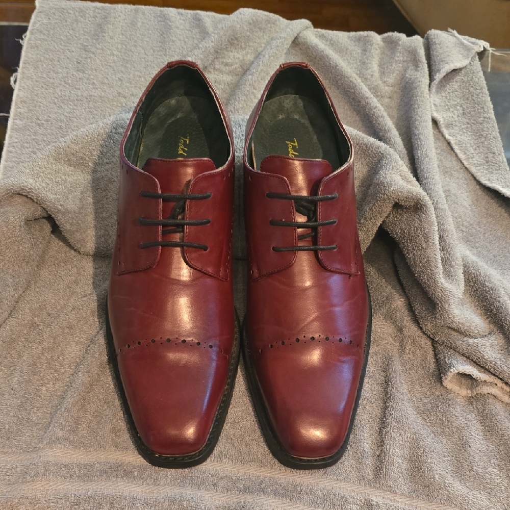 Florsheim Men's Dark Red Leather Oxfords